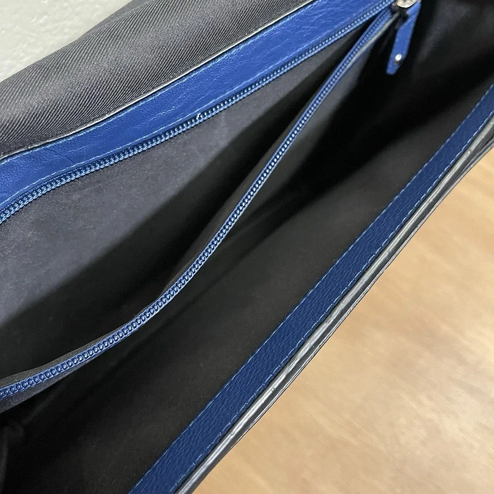 Lavenger Pebbled Leather Messenger Laptop Bag Cobalt‎ Blue Magnetic Closure EUC